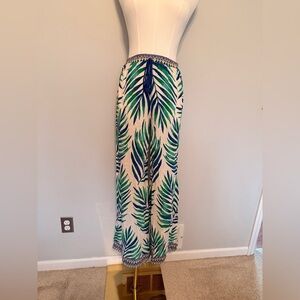 Women’s Green Leaf Print Wide Leg Pants
